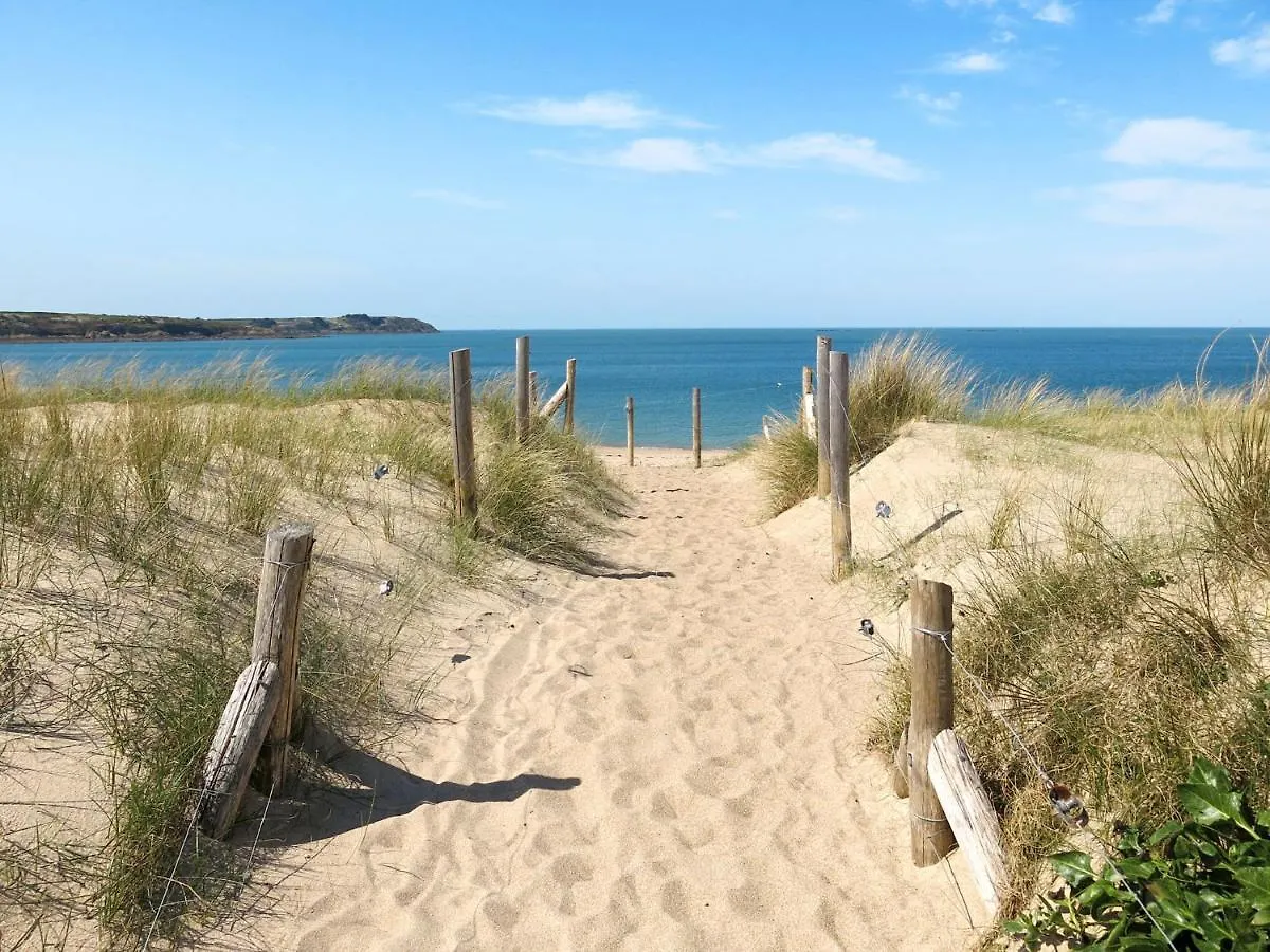 Holiday Home Les Quatrevais - A Cancale
